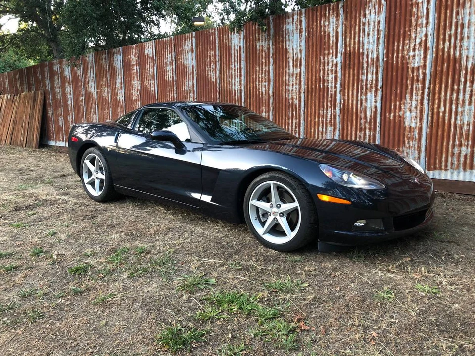 2013 Chevrolet Corvette C6 - Image 2 of 16