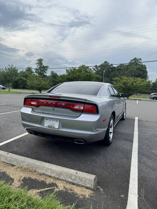 2013 Dodge Charger 7th Gen - Image 4 of 5