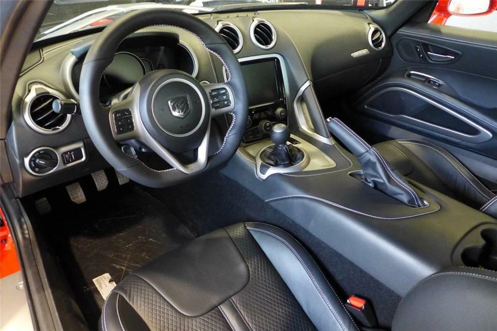 2013 Dodge Viper 5th Gen - Image 4 of 4