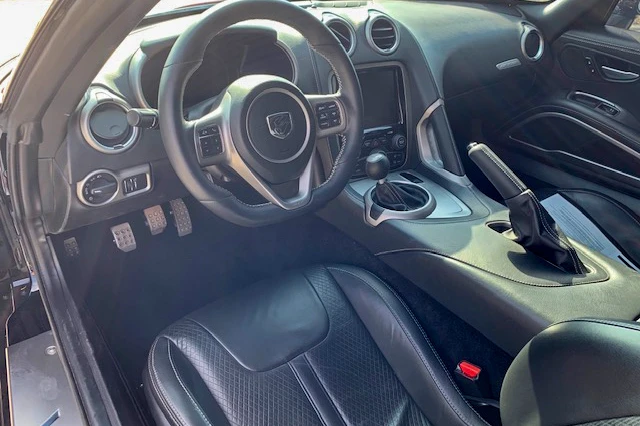 2013 Dodge Viper 5th Gen - Image 4 of 8
