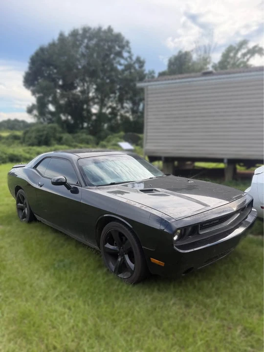 2013 Dodge Challenger 3rd Gen - Image 3 of 9