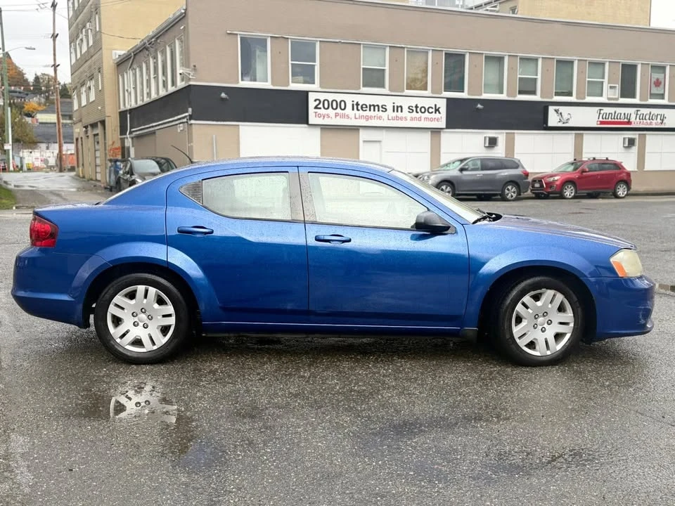 2013 Dodge Avenger Sedan - Image 2 of 10