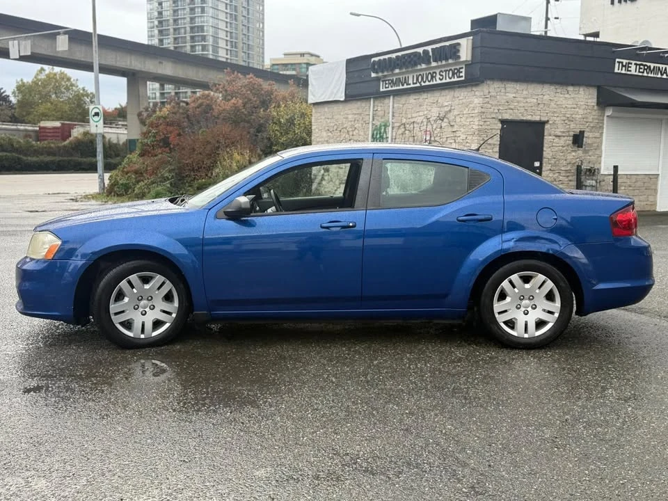 2013 Dodge Avenger Sedan - Image 5 of 10