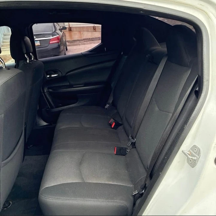 2013 Dodge Avenger Sedan - Image 8 of 10
