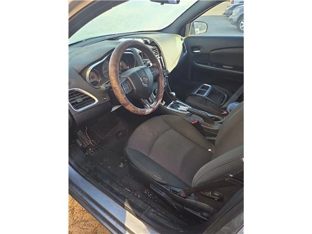 2013 Dodge Avenger Sedan - Image 7 of 10
