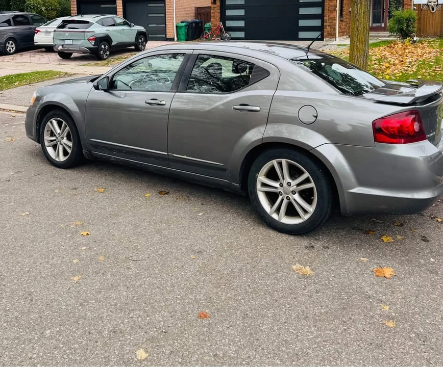 2013 Dodge Avenger Sedan - Image 4 of 4