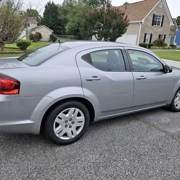 2013 Dodge Avenger Express Sedan 4D