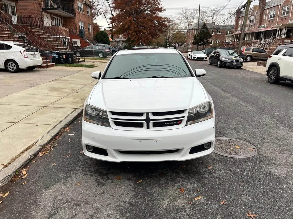 2013 Dodge Avenger Sedan - Image 8 of 17