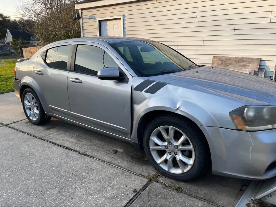 2013 Dodge Avenger Sedan - Image 6 of 6