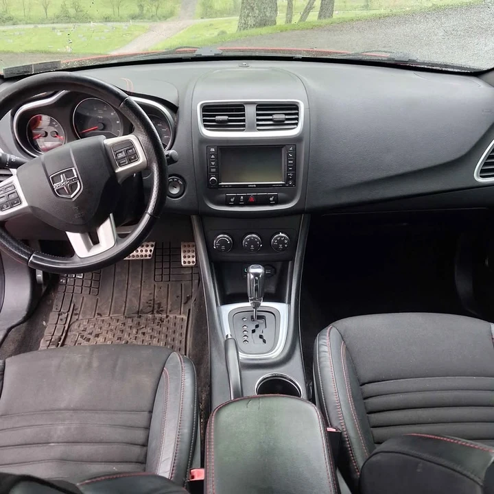 2013 Dodge Avenger Sedan - Image 11 of 14