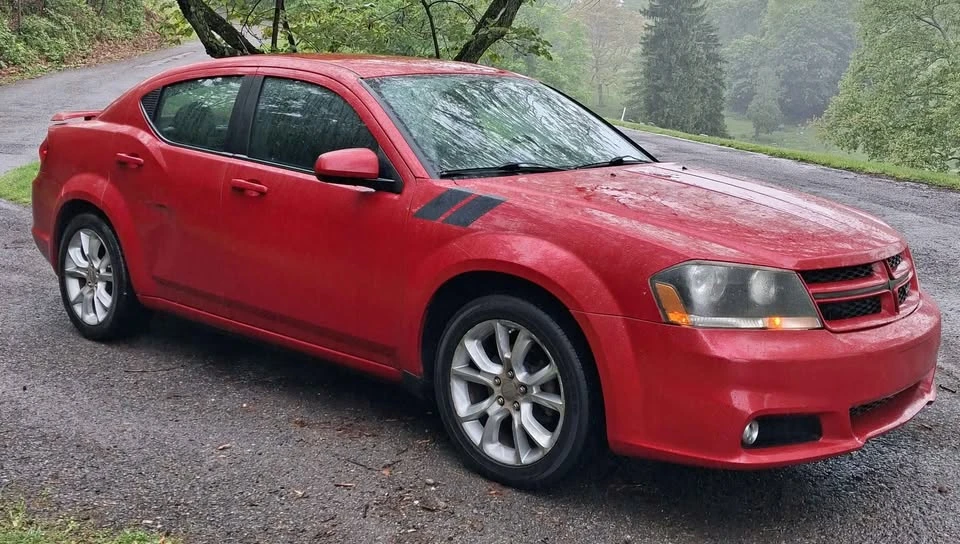 2013 Dodge Avenger Sedan - Image 7 of 14