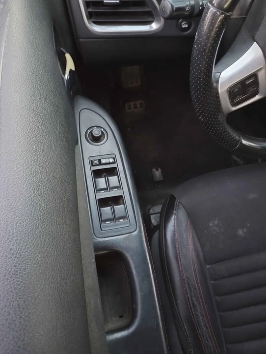 2013 Dodge Avenger Sedan - Image 9 of 9