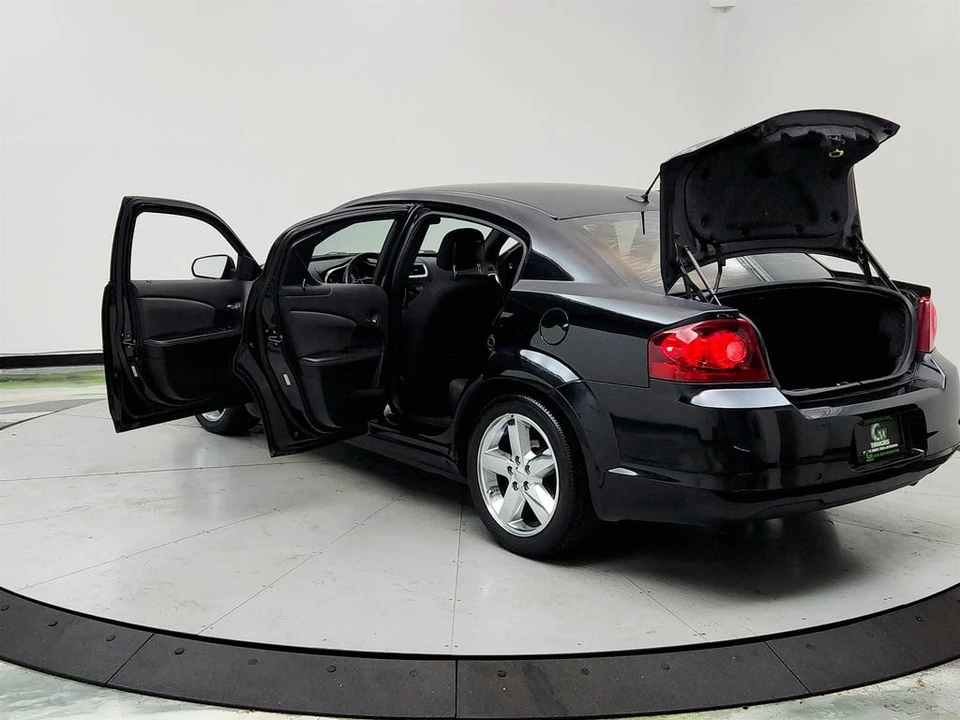 2013 Dodge Avenger Sedan - Image 12 of 12