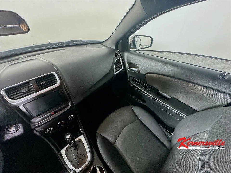2013 Dodge Avenger Sedan - Image 11 of 21
