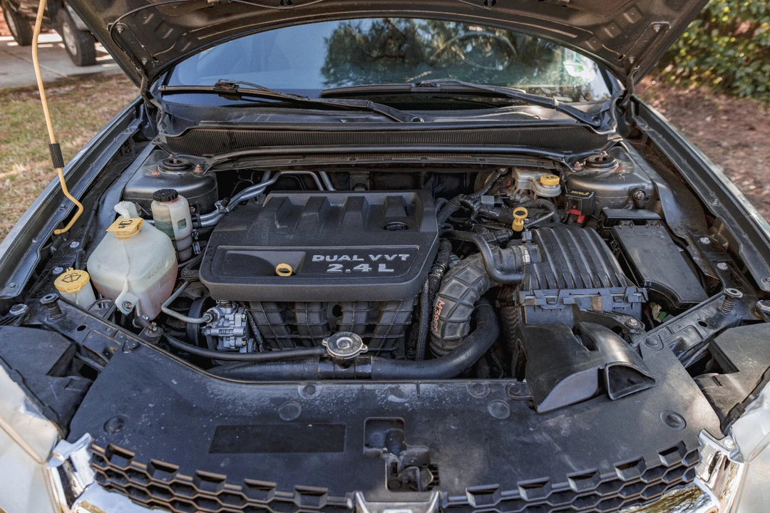 2013 Dodge Avenger Sedan - Image 14 of 15