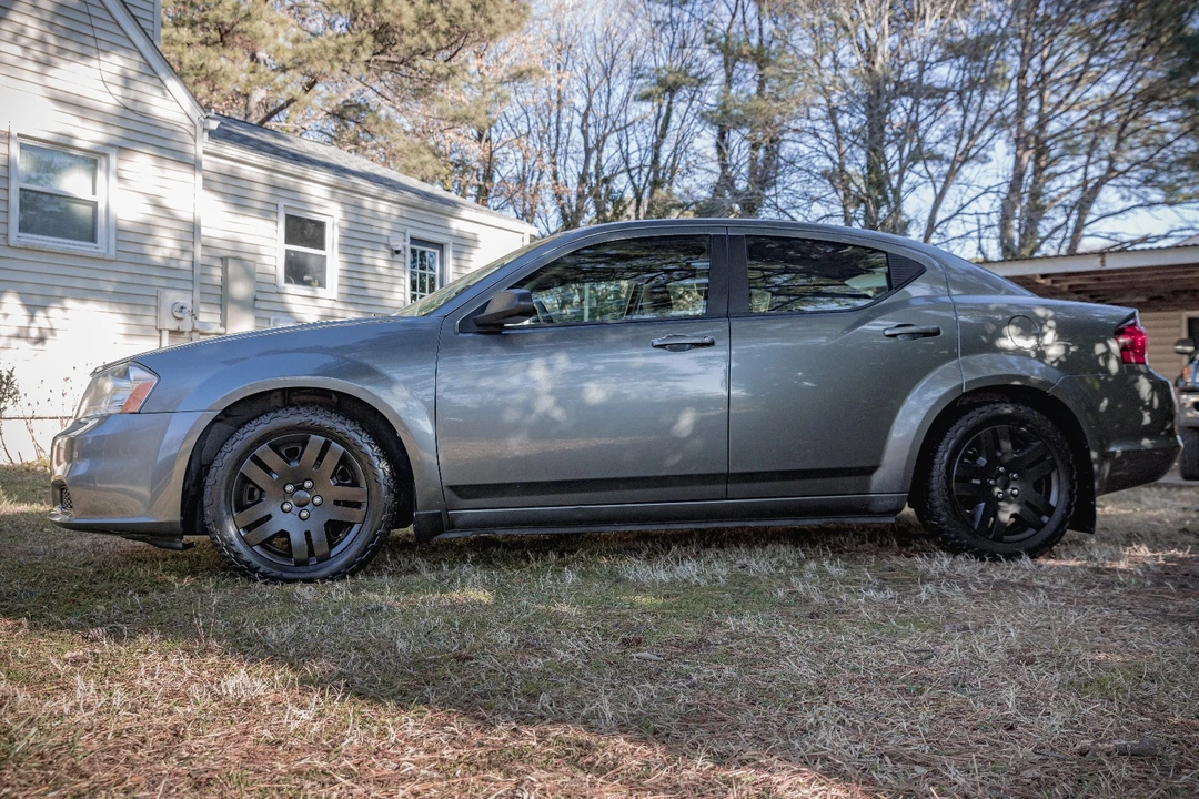 2013 Dodge Avenger Sedan - Image 3 of 15