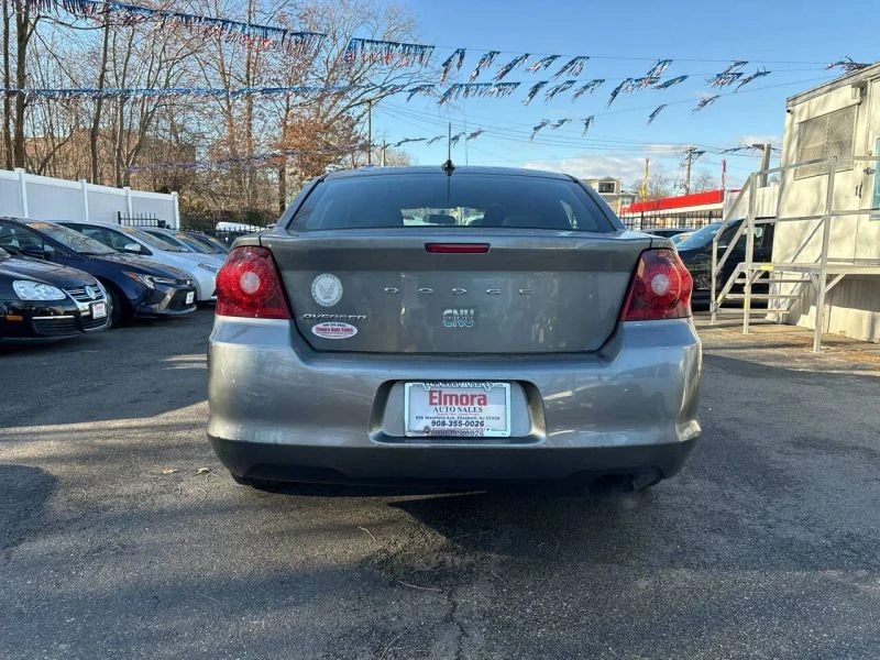 2013 Dodge Avenger Sedan - Image 5 of 12