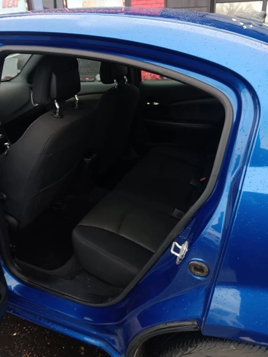 2013 Dodge Avenger Sedan - Image 7 of 9