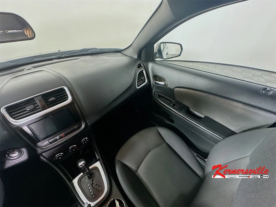 2013 Dodge Avenger Sedan - Image 11 of 12