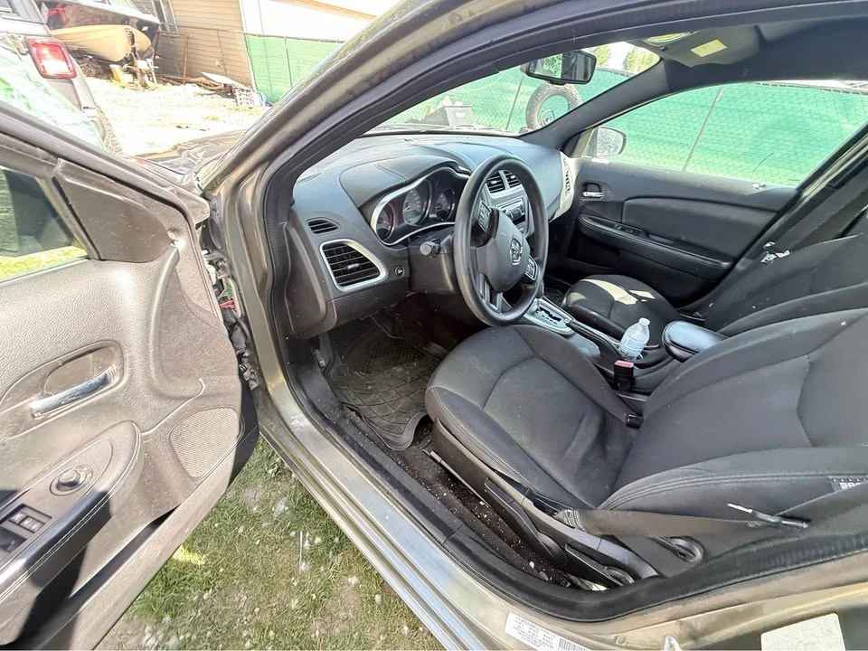 2013 Dodge Avenger Sedan - Image 10 of 14