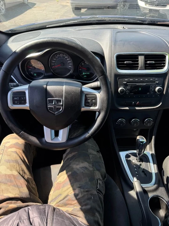 2013 Dodge Avenger Sedan - Image 5 of 10