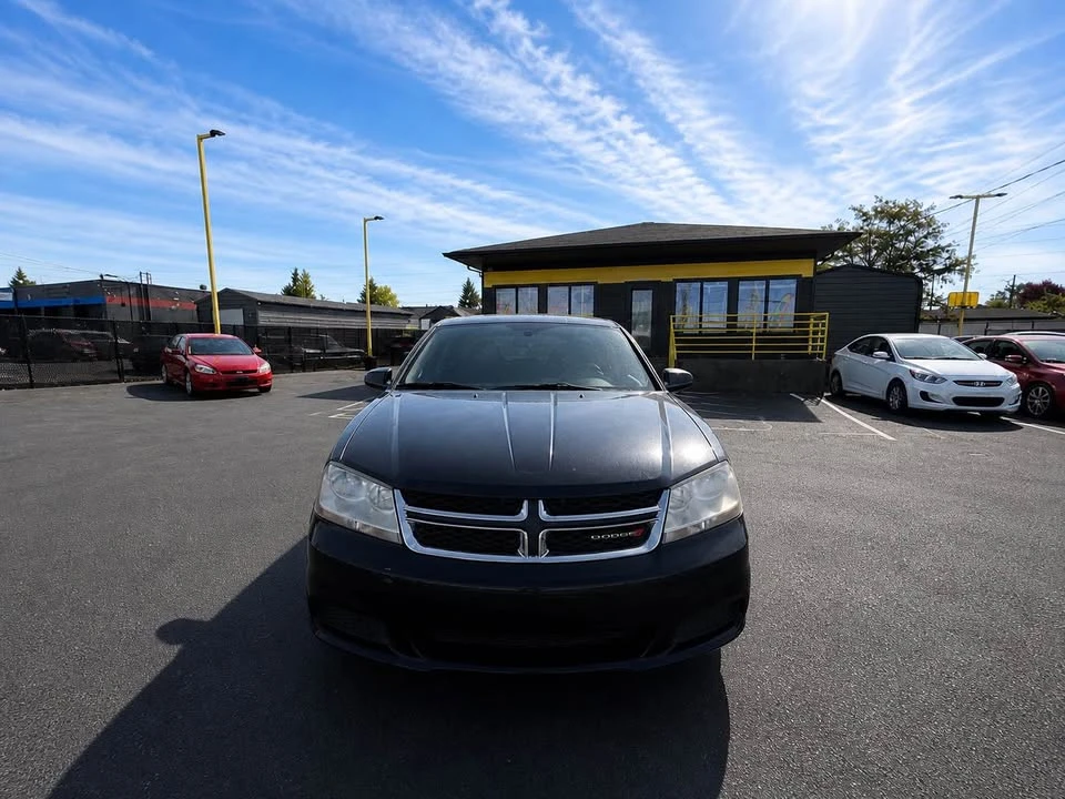 2013 Dodge Avenger Sedan - Image 2 of 19