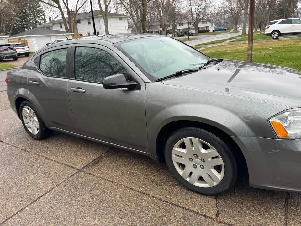 2013 Dodge Avenger Sedan - Image 8 of 9