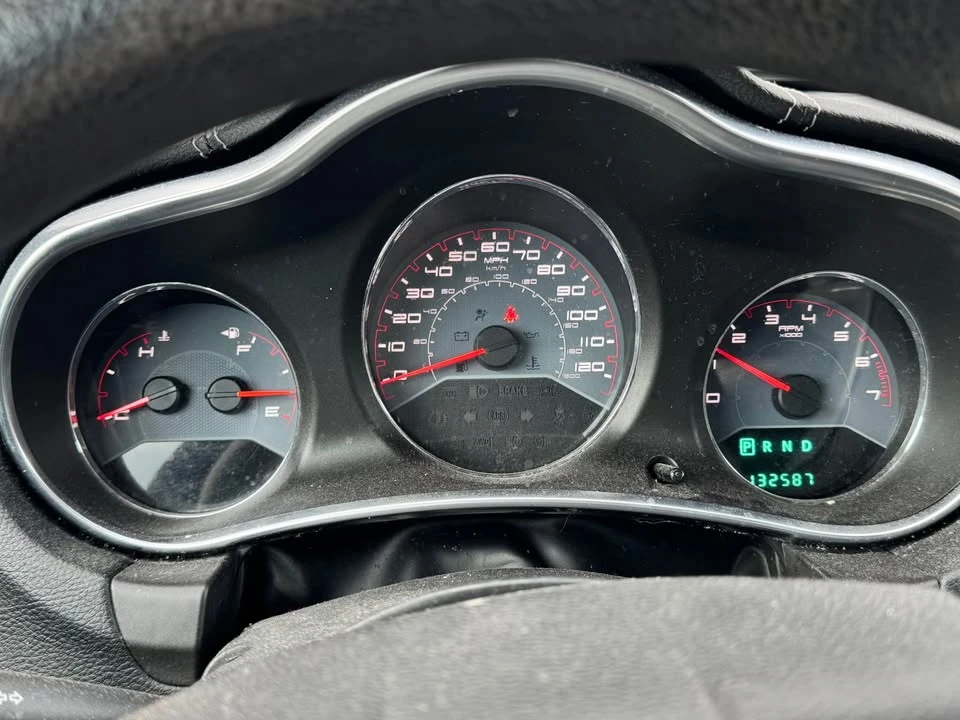 2013 Dodge Avenger Sedan - Image 2 of 9