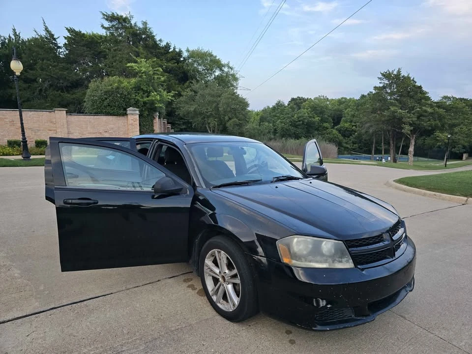 2013 Dodge Avenger Sedan - Image 3 of 19