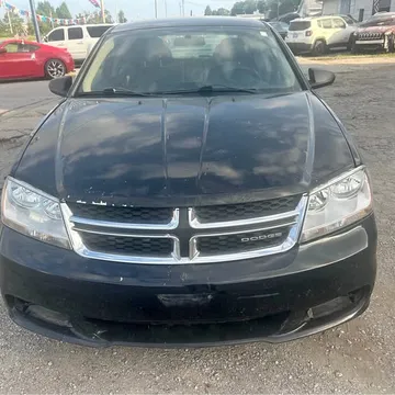 2013 Dodge Avenger SE Sedan 4D