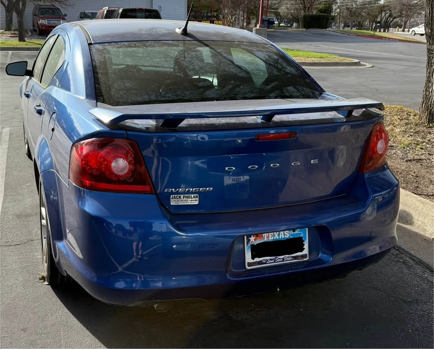 2013 Dodge Avenger Sedan - Image 3 of 4