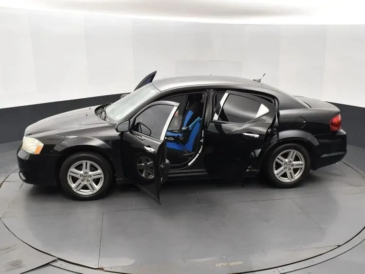 2013 Dodge Avenger Sedan - Image 7 of 12