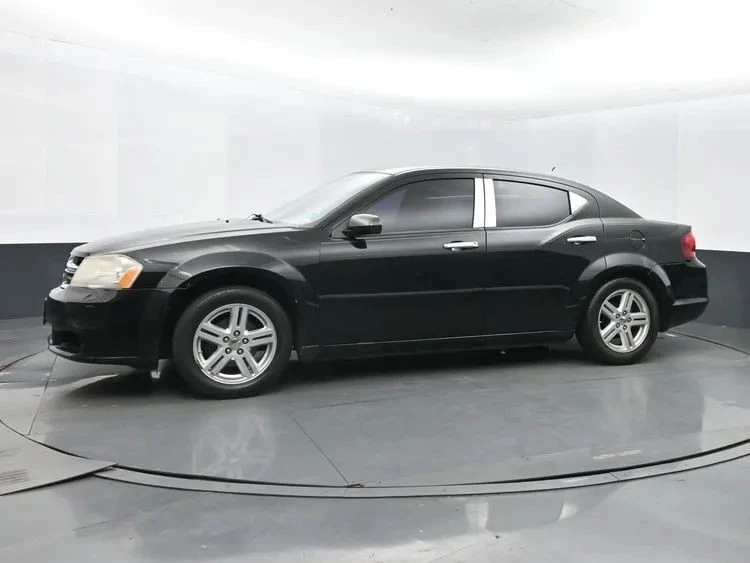 2013 Dodge Avenger Sedan - Image 5 of 12