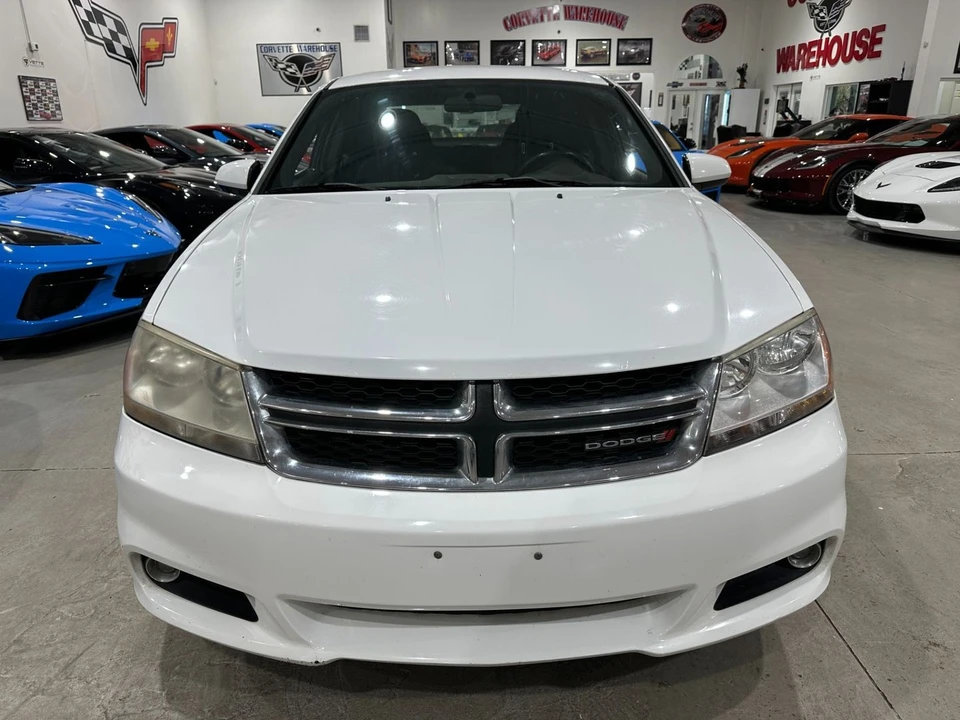 2013 Dodge Avenger Sedan - Image 8 of 11