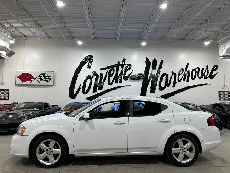 2013 Dodge Avenger Sedan - Image 2 of 11