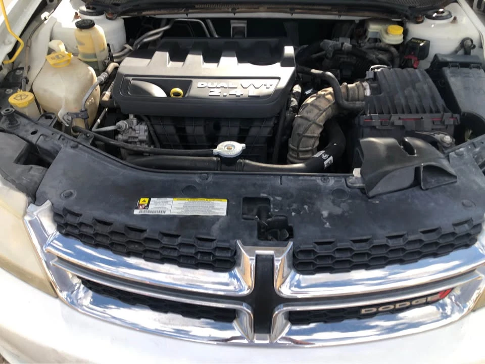 2013 Dodge Avenger Sedan - Image 4 of 14