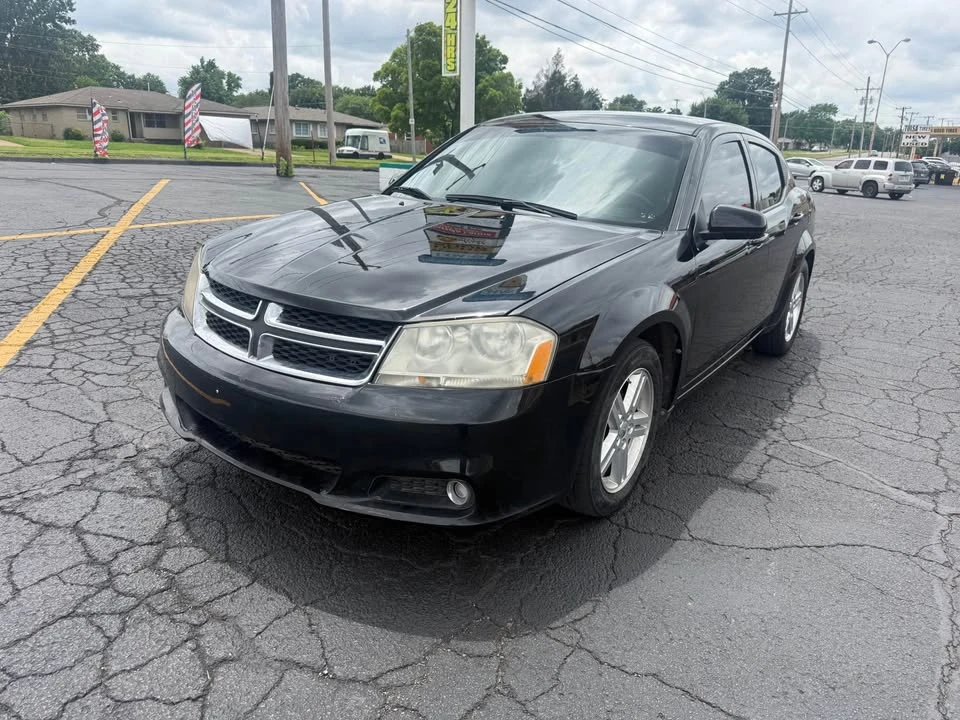 2013 Dodge Avenger Sedan - Image 2 of 9