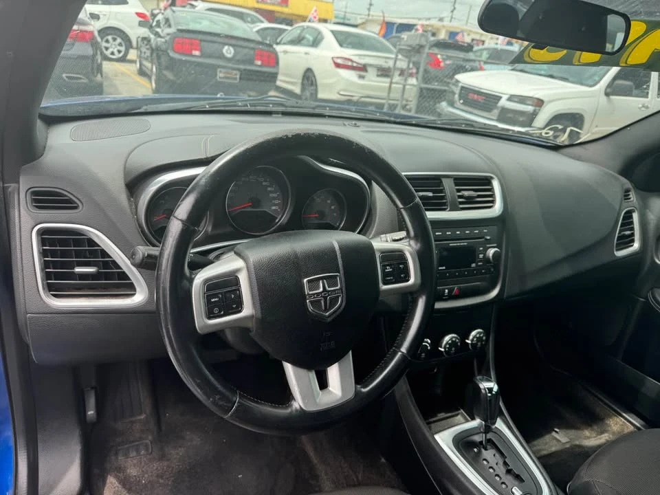 2013 Dodge Avenger Sedan - Image 10 of 20