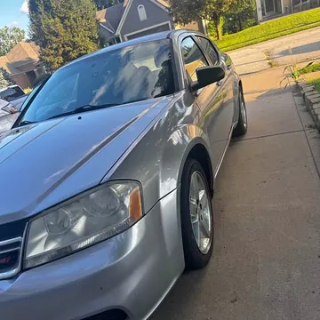 2013 Dodge Avenger SXT Sedan 4D