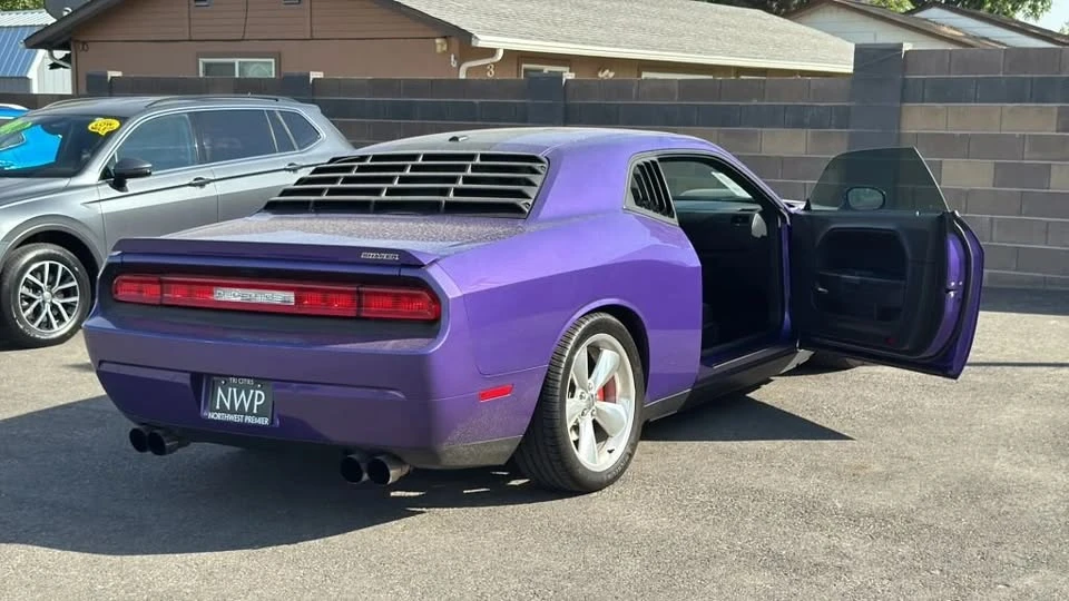 2013 Dodge Challenger 3rd Gen - Image 17 of 18