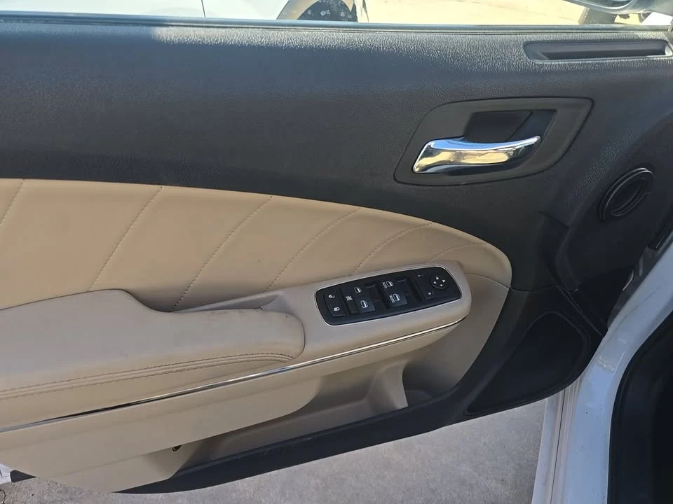 2013 Dodge Charger 7th Gen - Image 5 of 16