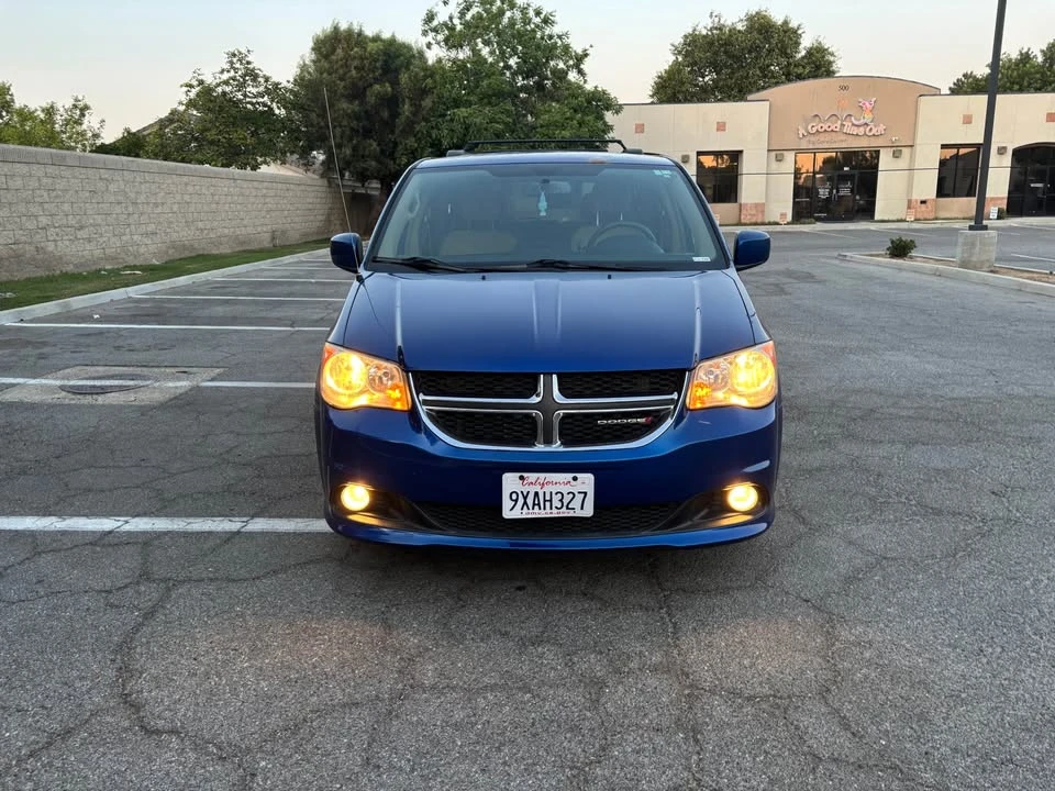 2013 Dodge Caravan - Image 3 of 19
