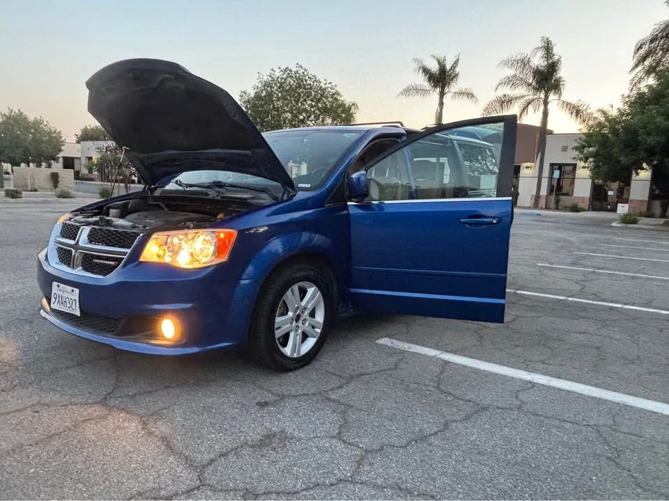 2013 Dodge Caravan - Image 12 of 19