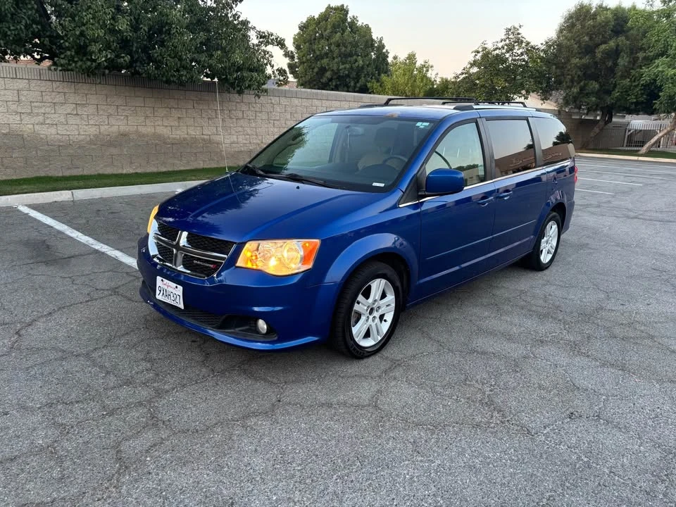 2013 Dodge Caravan - Image 2 of 19