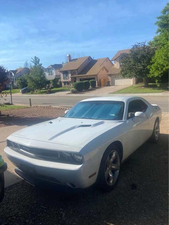 2013 Dodge Challenger 3rd Gen - Image 4 of 5