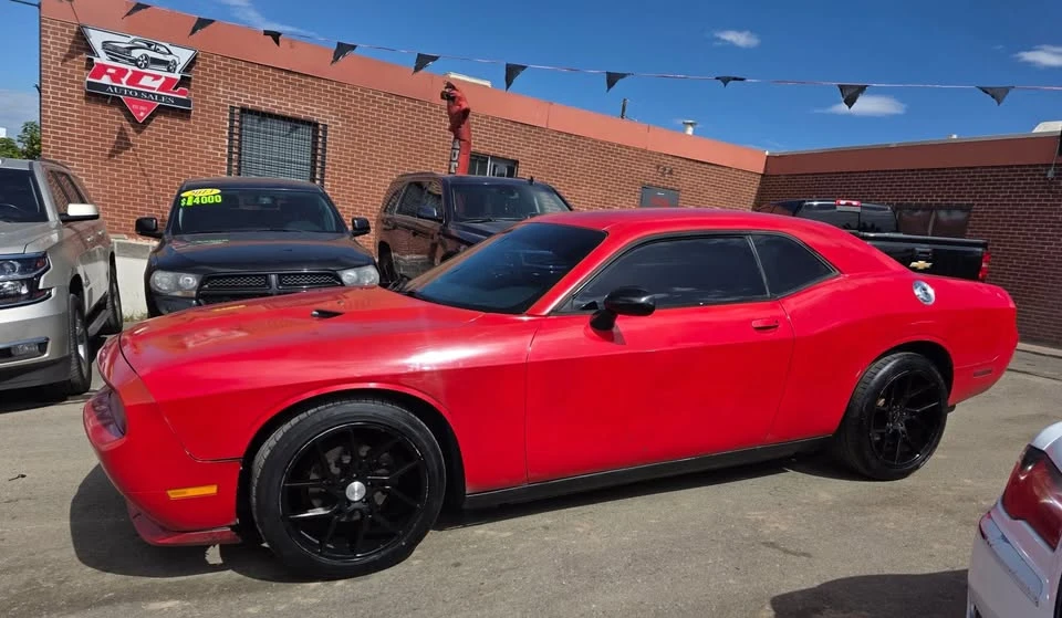 2013 Dodge Challenger 3rd Gen - Image 8 of 12