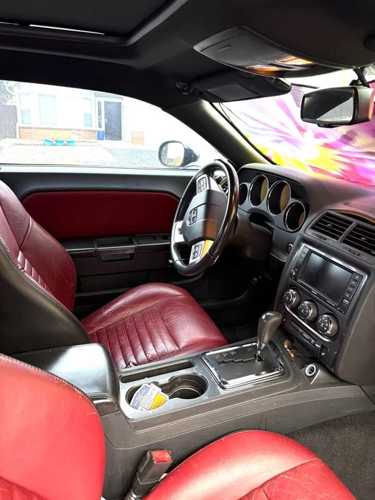 2013 Dodge Challenger 3rd Gen - Image 6 of 11