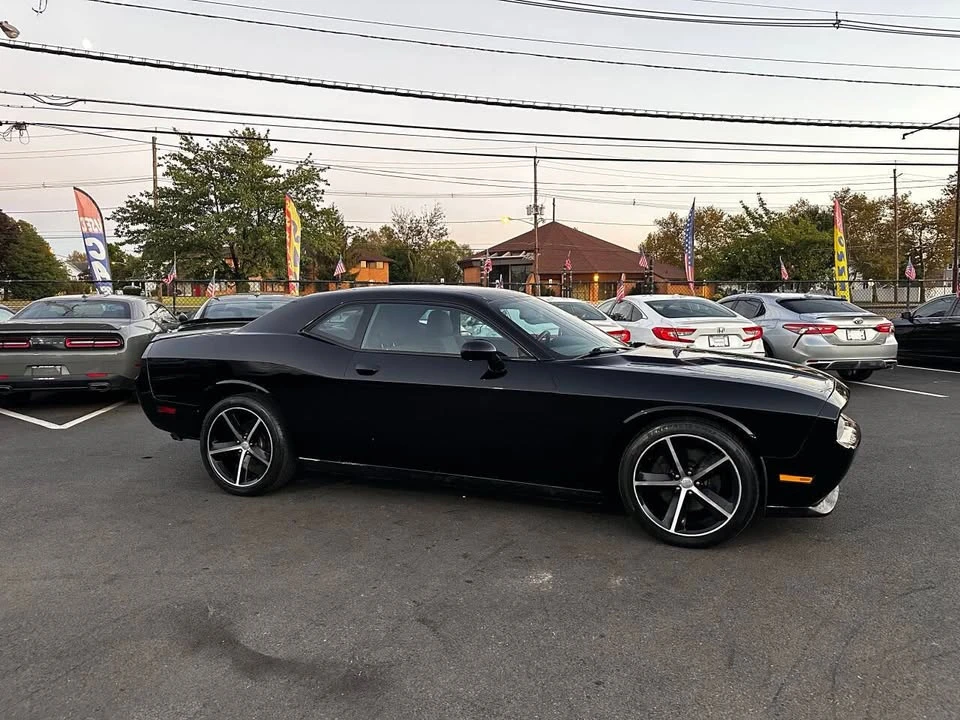 2013 Dodge Challenger 3rd Gen - Image 12 of 20