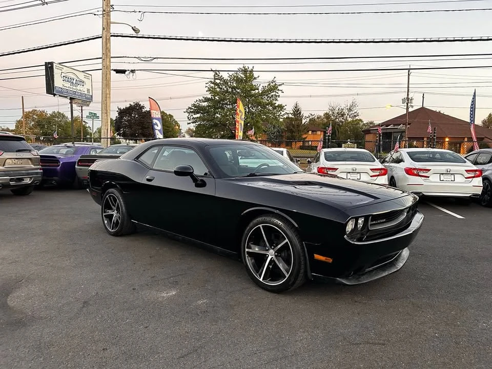 2013 Dodge Challenger 3rd Gen - Image 11 of 20