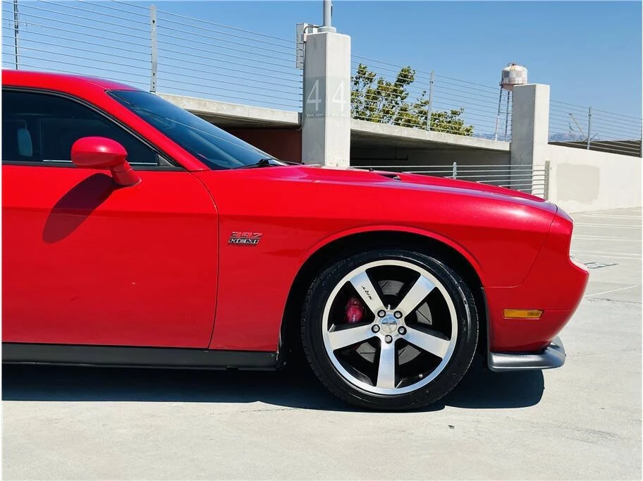 2013 Dodge Challenger 3rd Gen - Image 13 of 20